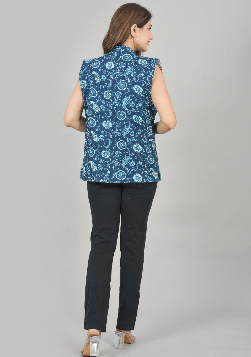 Reversible Cut Sleeves Cotton Block Printed Quilted Jacket Blue and White-49258