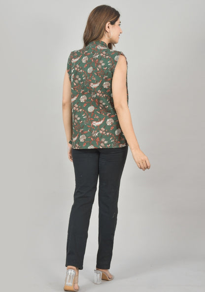 Reversible Cut Sleeves Cotton Block Printed Quilted Jacket Green and White-49252